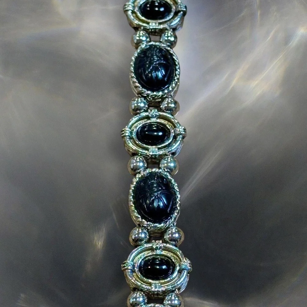 Vintage Silver-Tone Black Cabochon Scarab‎ Statement Bracelet